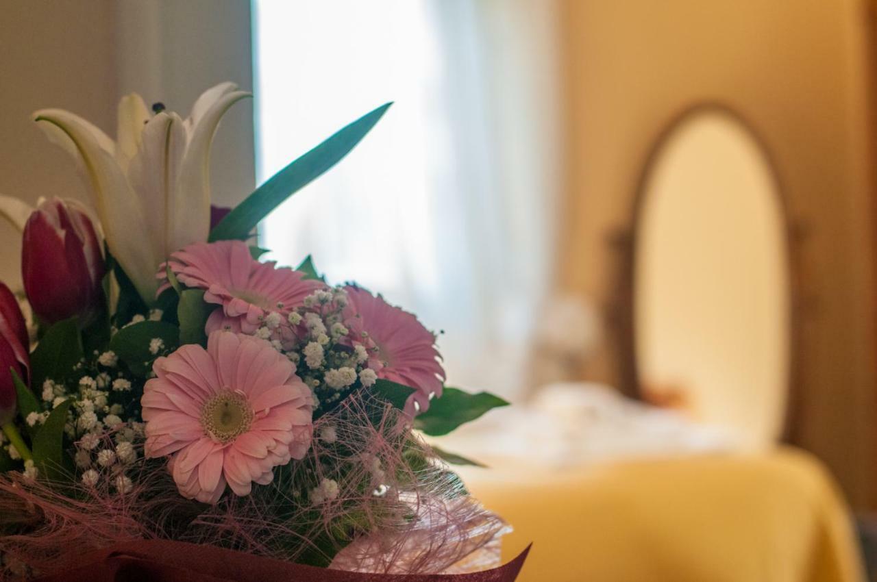Abitare Il 900 Aparthotel เวโรนา ภายนอก รูปภาพ